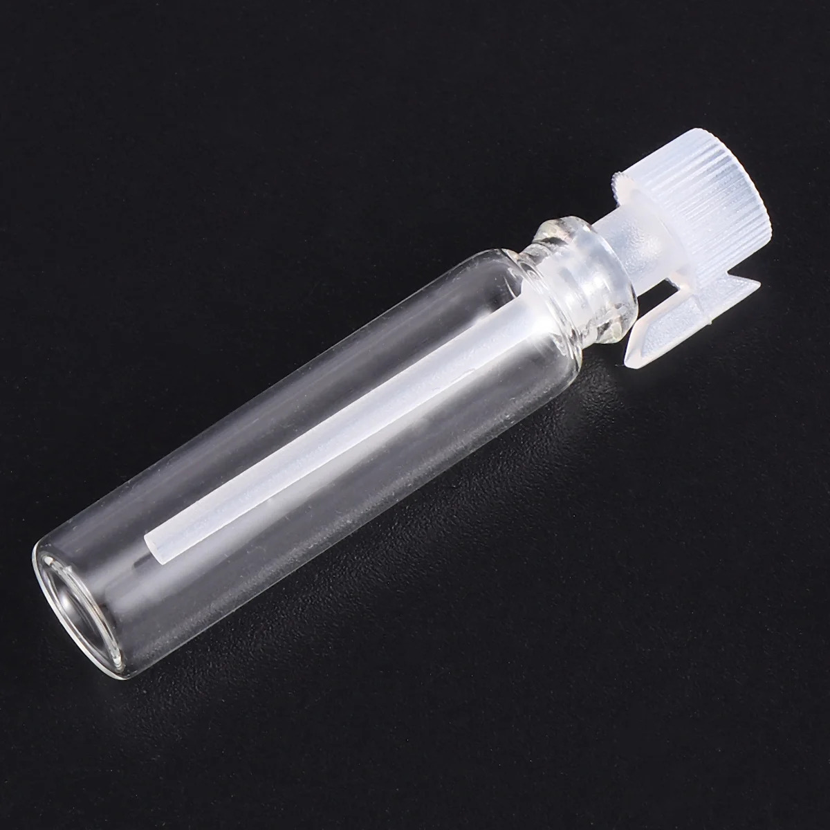 

100pcs Dropper Bottles Perfume Bottles Refillable Empty Bottles Perfume Glass Containers (1ML Transparent Dropper)