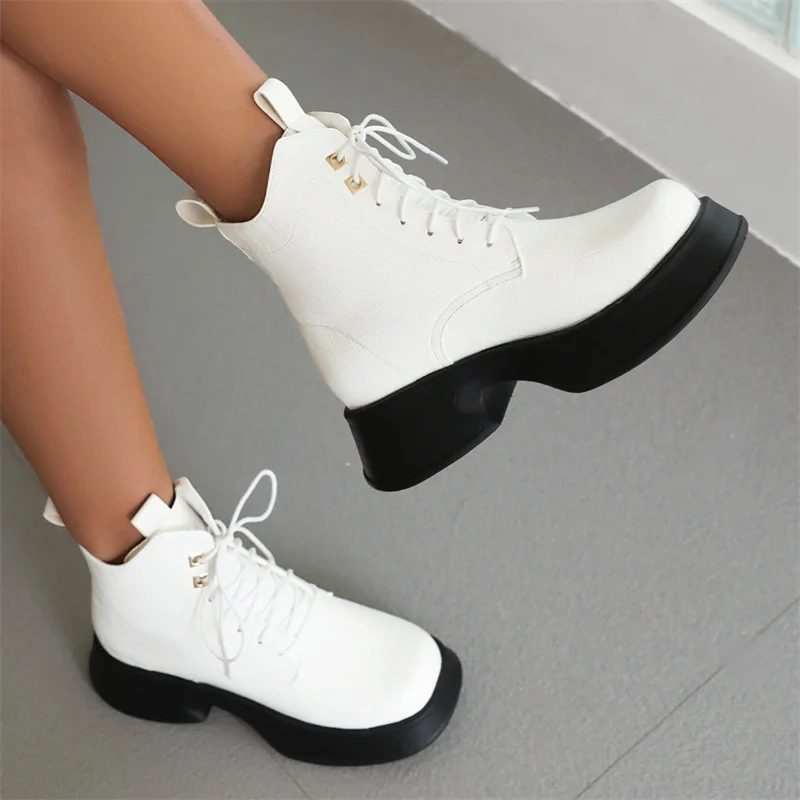 Уличные трендовые Резиновые Нескользящие сапоги на платформе с узором под