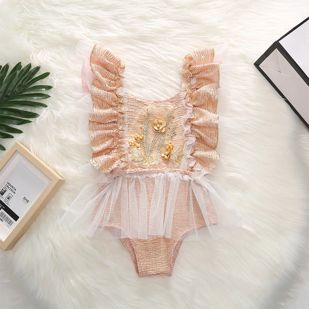 

Infant Girls Sweet Rompers 2022 Summer New O-neck Mesh Flying Sleeves Bodysuits Princess Flower Wedding Party Cute Clothes