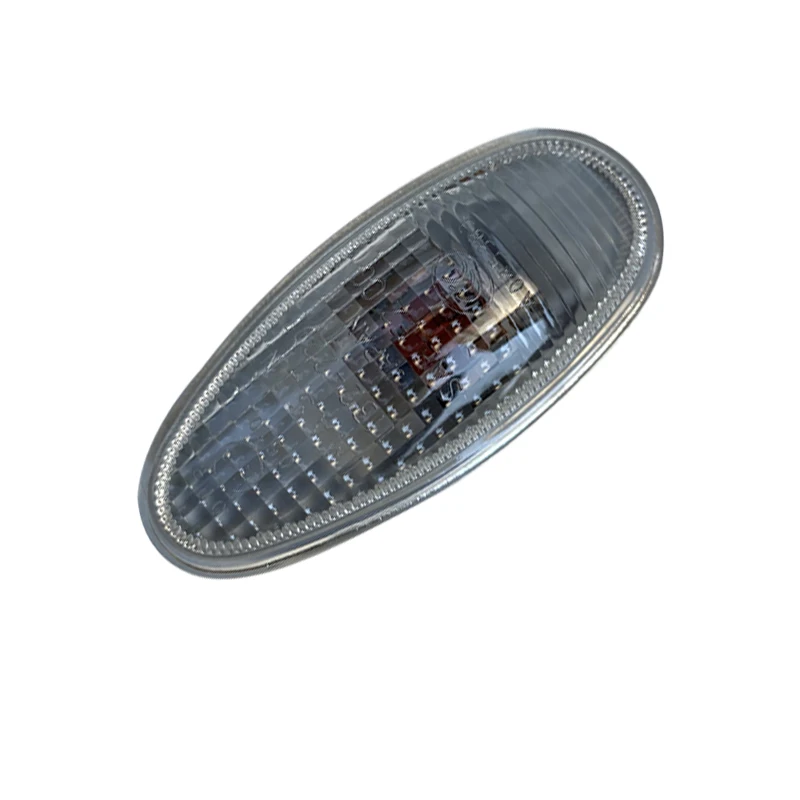 1Pc for Mitsubishi Pajero V73V75V77 front vane turn light bulb Cheetah CS6 turn signal light