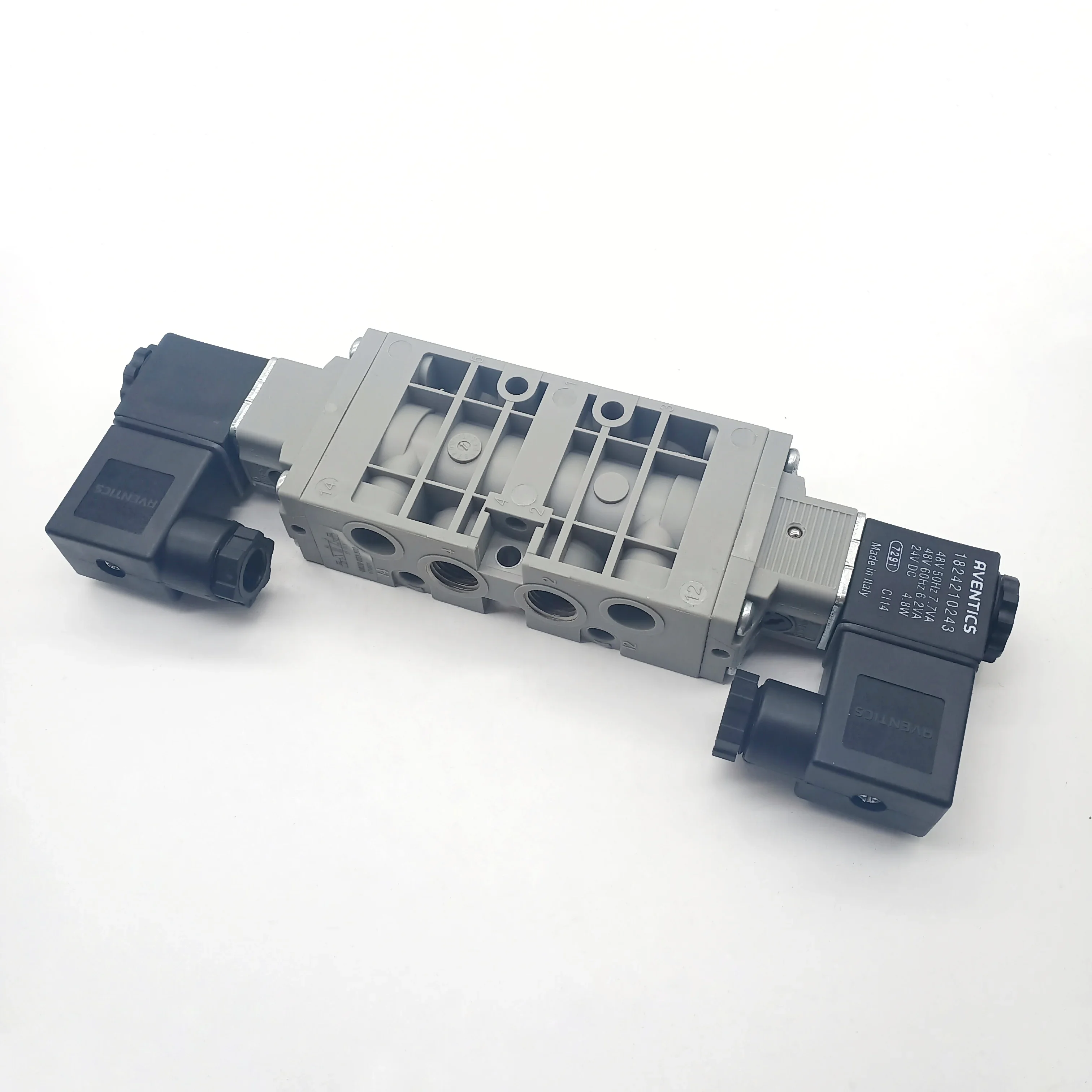 Двойной электромагнитный клапан Aventics с электрическим управлением 0820023502