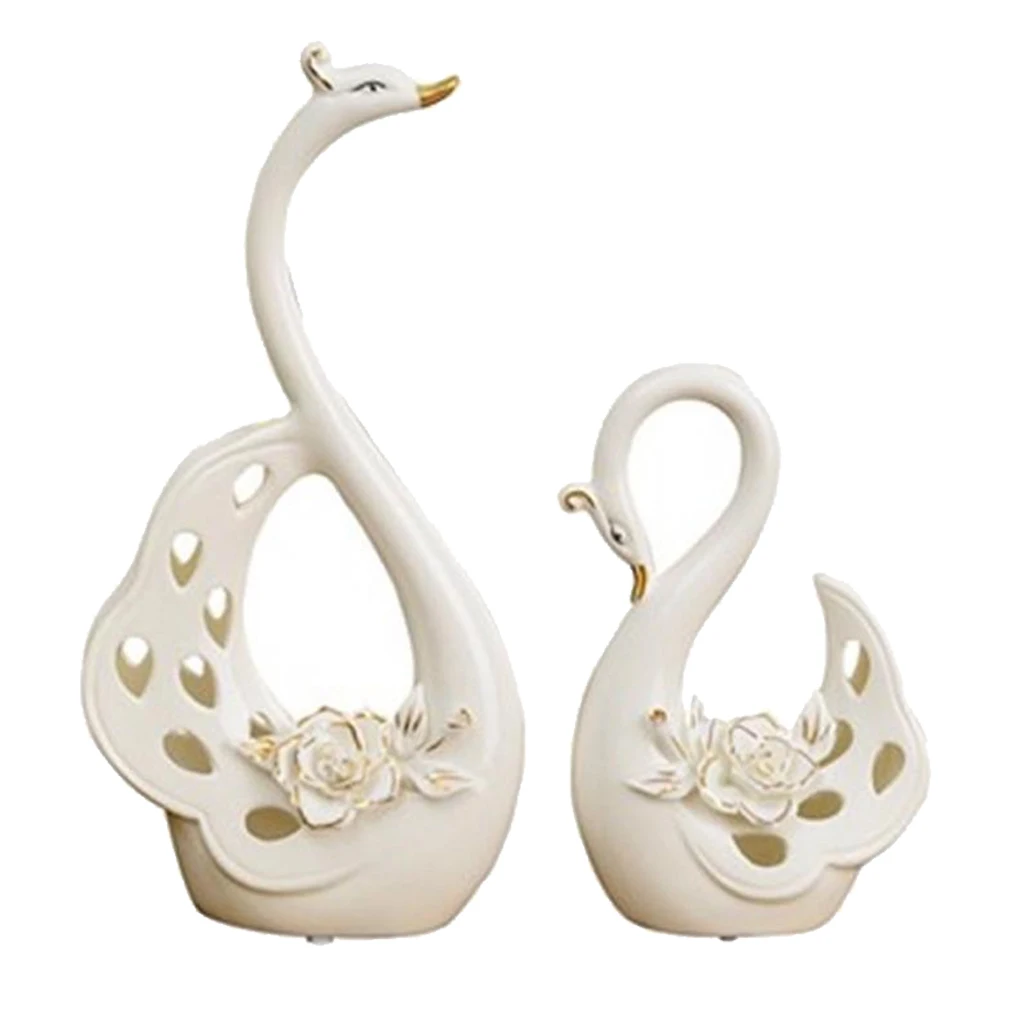

2Pcs White Swan Lovers Simple Style Ornament Modern Home Decor Simulation Universal Animal Figurines Weddings Gift