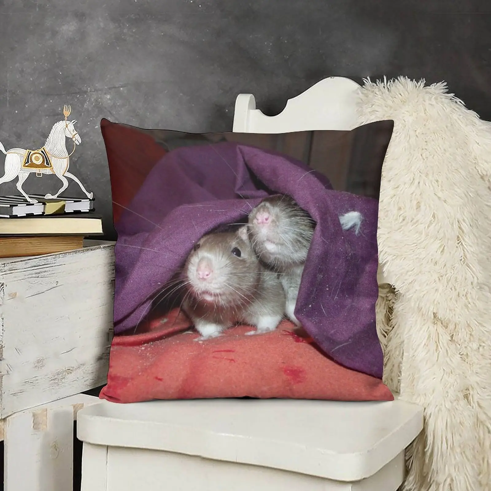 Декоративная Подушка скрытые Крысы для гостиной