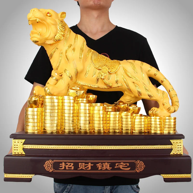 

Style Chinese Golden Lucky Fortune Tiger Zodiac Statue Ornaments Resin Sculpture Crafts Home Decoration Accessories Wedding Gift