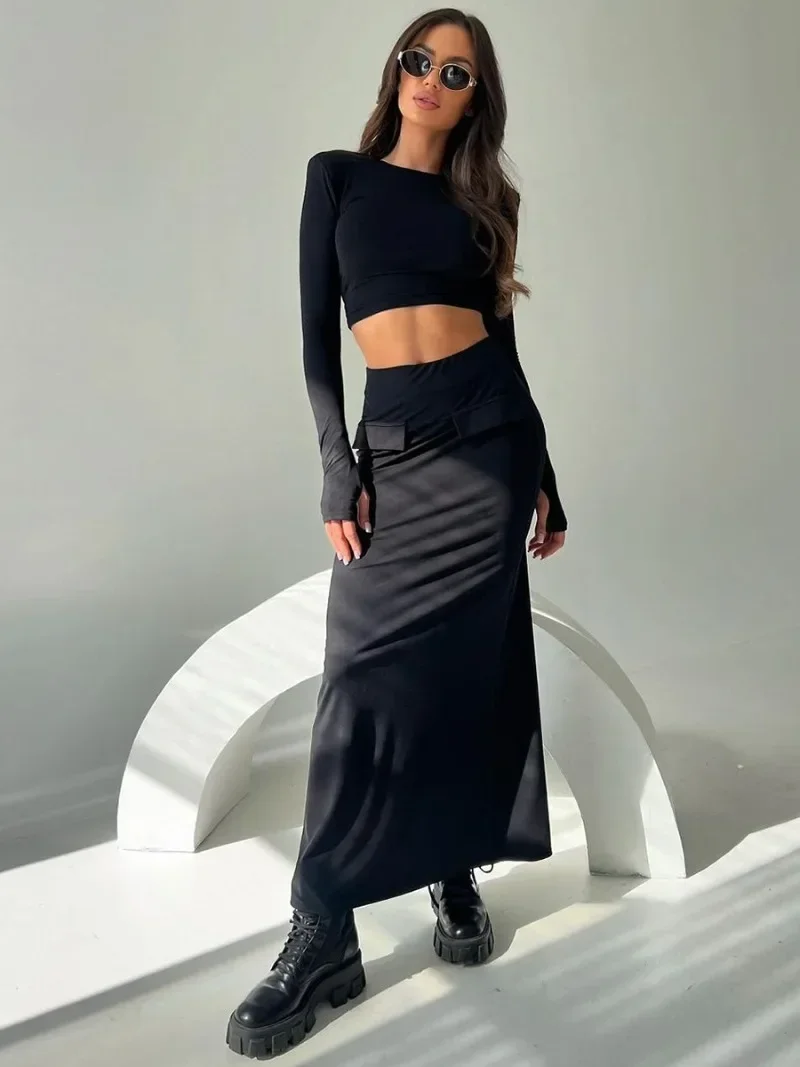 Женский наряд укороченный топ с круглым вырезом и длинными рукавами футболка