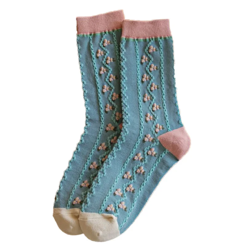 4 Pairs Middle Tube Women Socks Fashion 3D Flowers Long Autumn Winter Soft Cotton Socks Set Kawaii Girl Style Femme Chaussettes