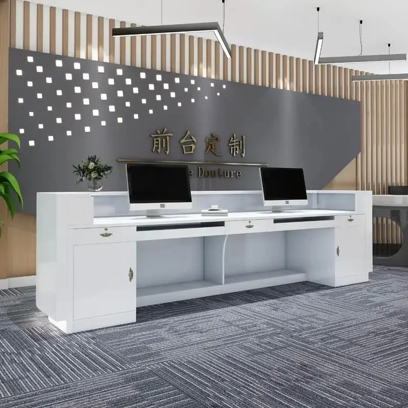 Многофункциональные минималистичные стойки регистрации стильные классические