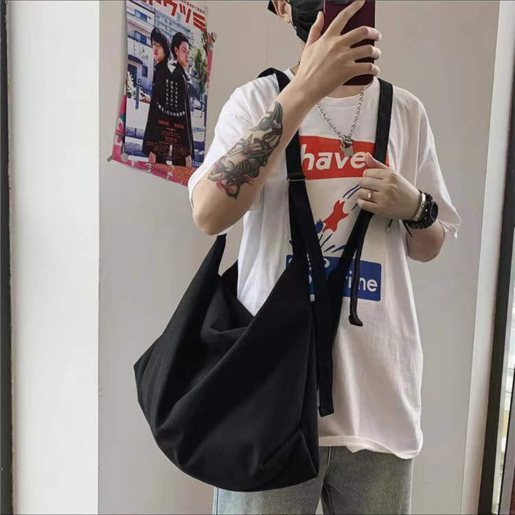 Korean Style Shoulder Bag Simple Tote Bag Unisex All Match Shoulder Bag Large Capacity Messenger Bag Women Fashion Bags 2023