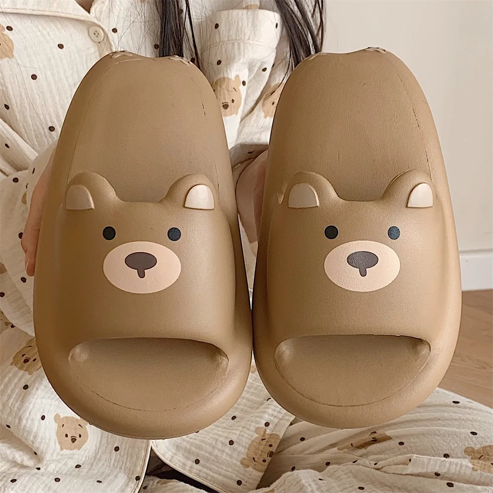 Summer Slipper for Female 2023 New Cute Bear Breathable Outdoor Ladies Home Slipper Womens Kawaii Cartoon Flip Flops Slippers