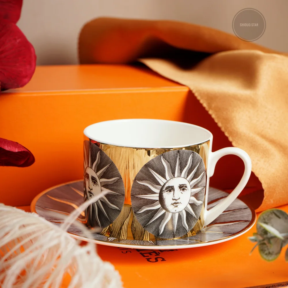 

Italian Style Creative Sun Leopard Face Palace Bone China Coffee Cup and Saucer Luxury Porcelain Tea Cup With Saucer Tableware
