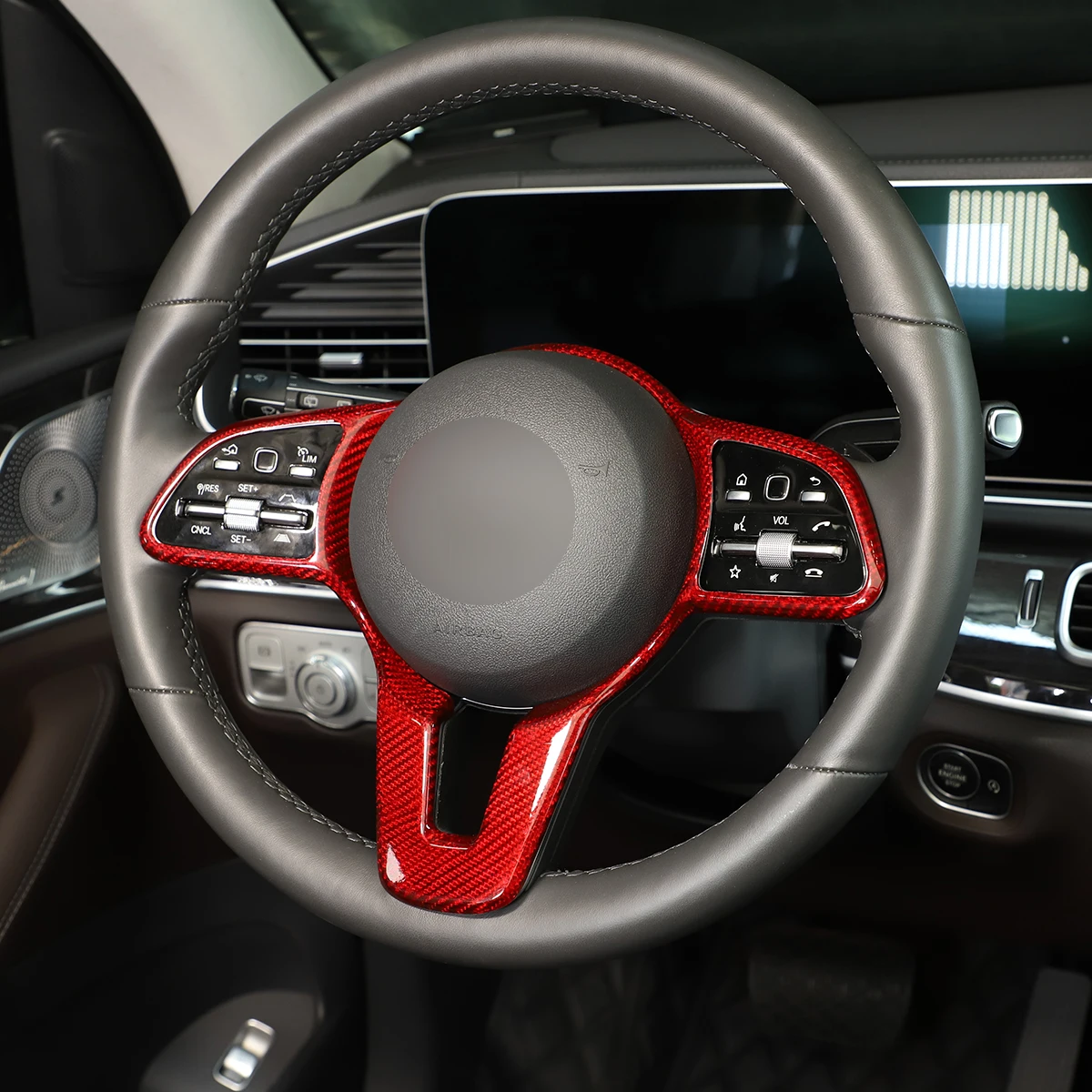 Фото Аксессуары для интерьера Mercedes-Benz A, B, C, E, G класса W177, W247, W205, W213, W463: накладка на руль из настоящего карбона №5