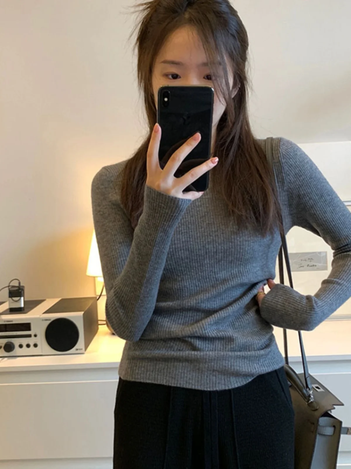 Корейская серия трикотажная нижняя рубашка женская осенне-зимняя нерегулярная