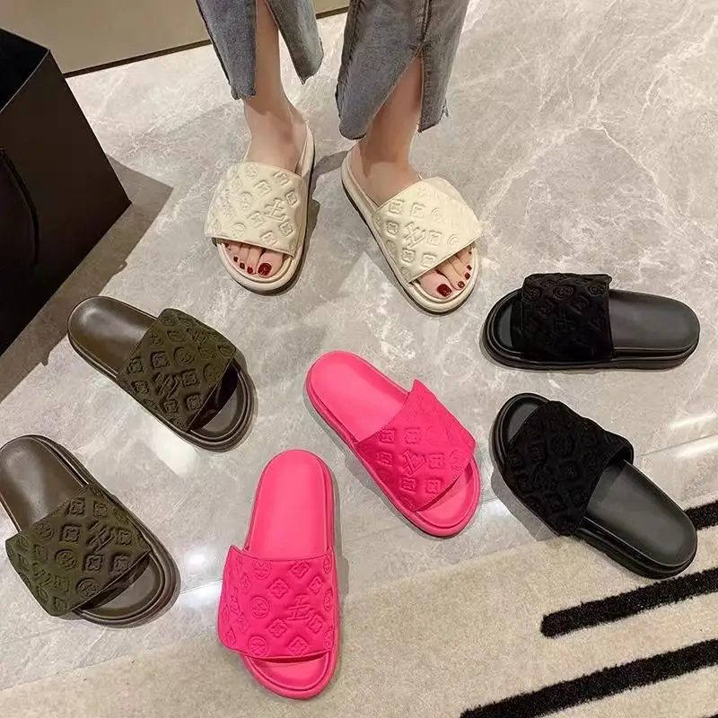 Шлепанцы женские на толстой подошве роскошные дизайнерские сандалии для пляжа