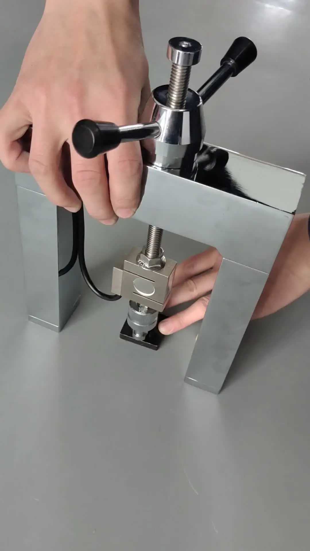 

LANGRY Portable Digital NDT equipment Pull Off Adhesion Tester For Concrete