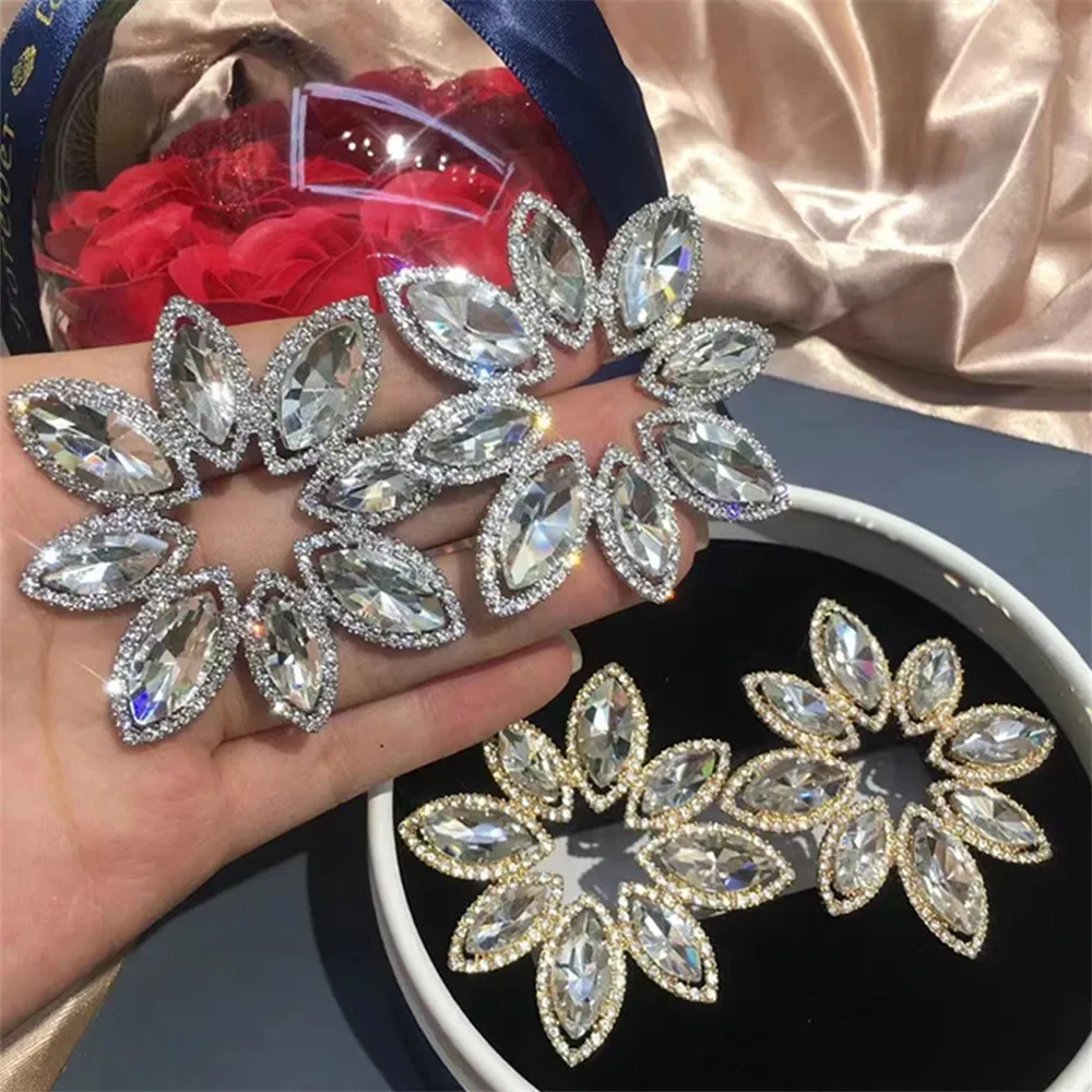 

Luxury Crystal Large Flower Stud Drop Earrings Wedding Jewelry for Women Rhinestone Hollow Big Dangle Earrings Accessories Gift