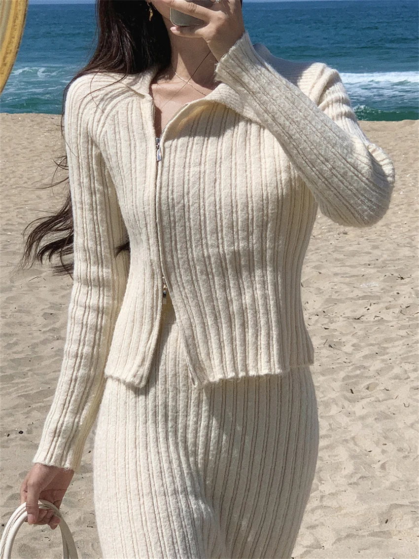 Женский трикотажный кардиган PLAMTEE розовый облегающий свитер в офисном стиле