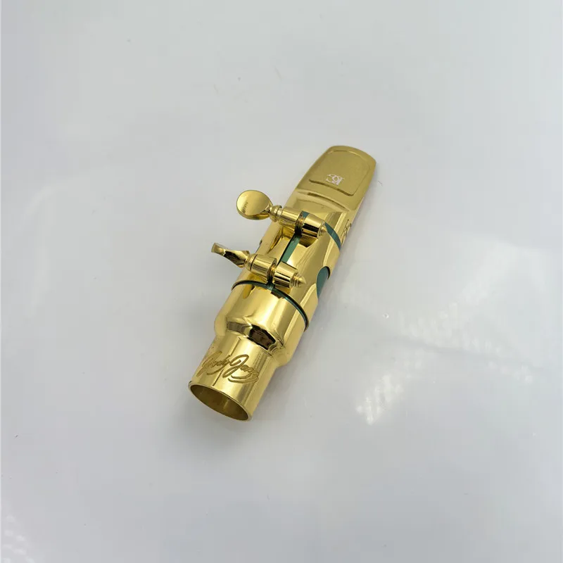 Металлический мундштук для саксофона