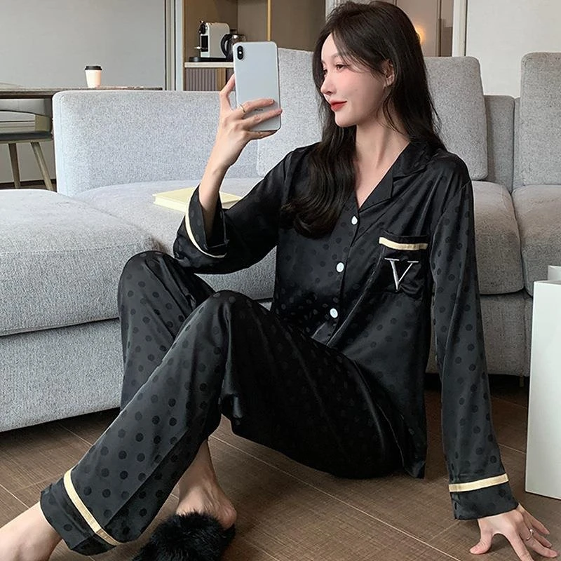 

Пижамный комплект женский из двух предметов, рубашка с длинным рукавом и штаны, атласная пижама с лацканами, в горошек, из искусственного шелка, домашняя одежда