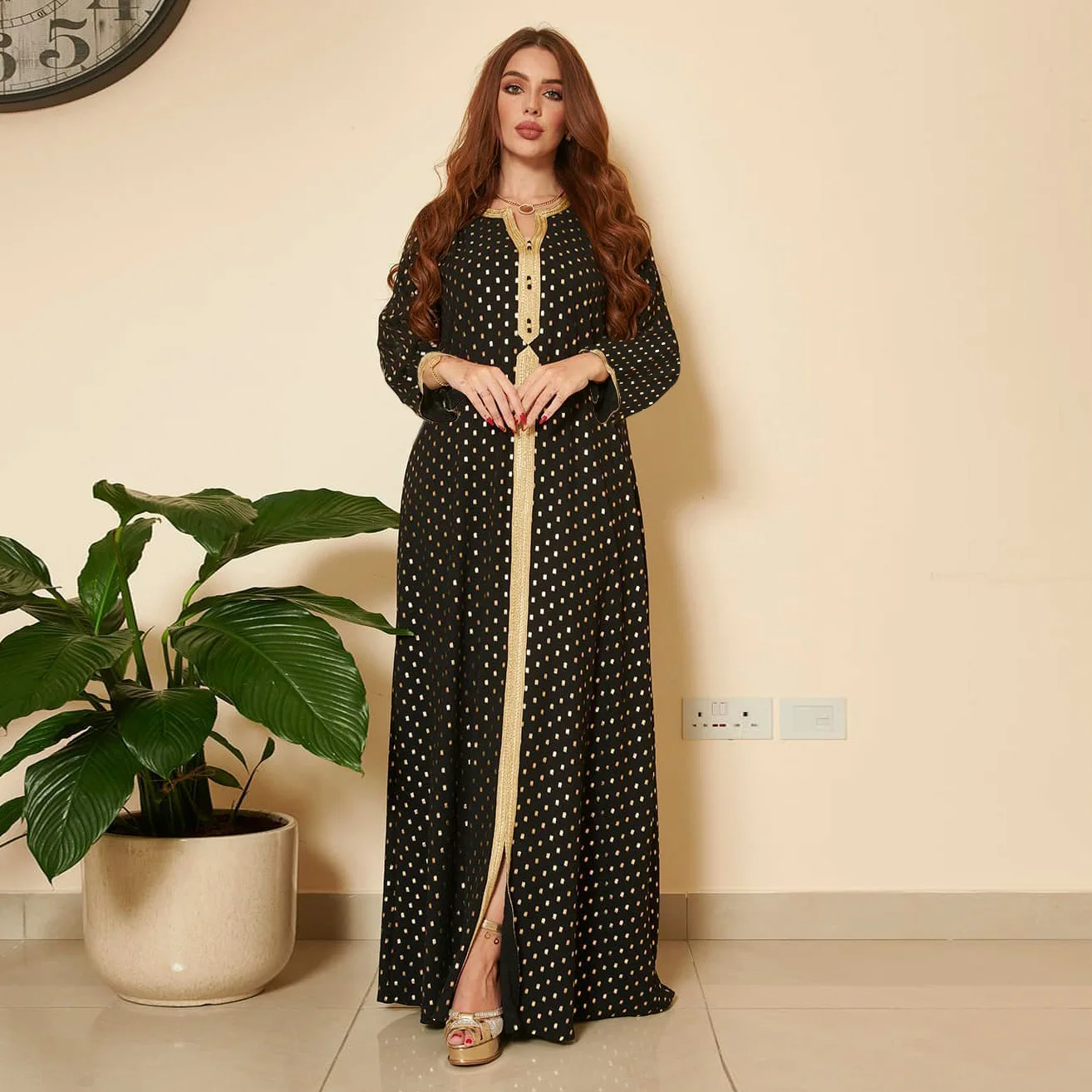 Middle East Fashion Abayas for Women Long Sleeves Loose Gilding Muslim Gown Arabic Evening Dress Caftan Marocain Femme