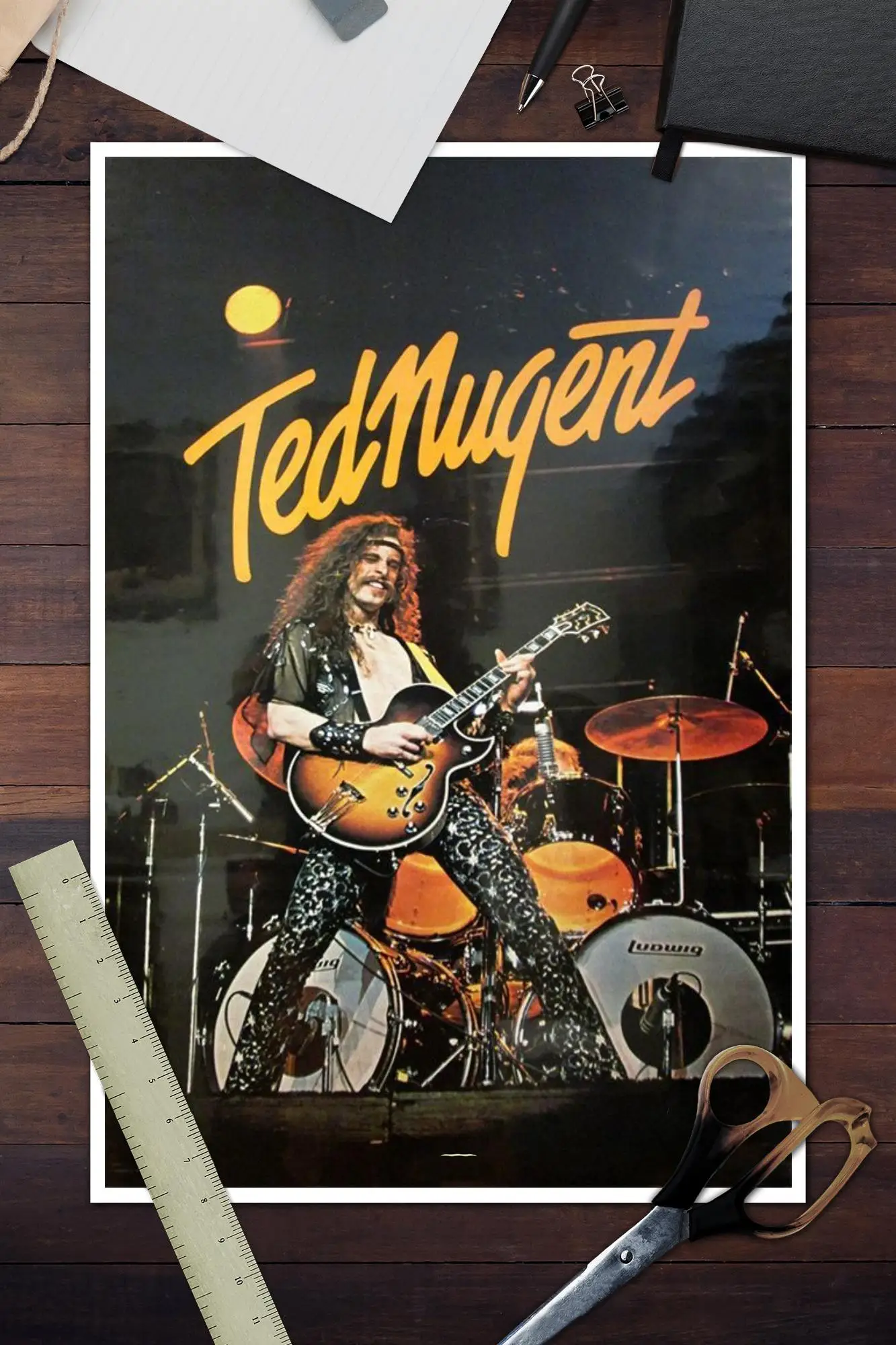 Ted nugent "scream dream". Ted nugent "motor city mayhem: the 6000th concert" (blu-ray). Ted nugent stranglehold. Тед ньюджент. Nugent 1982.