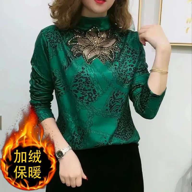 

Women's Autumn and Winter New Underlay Shirt Velvet Hollow Long Sleeve T-shirt Fashion Versatile Comfortable Half High Neck Top