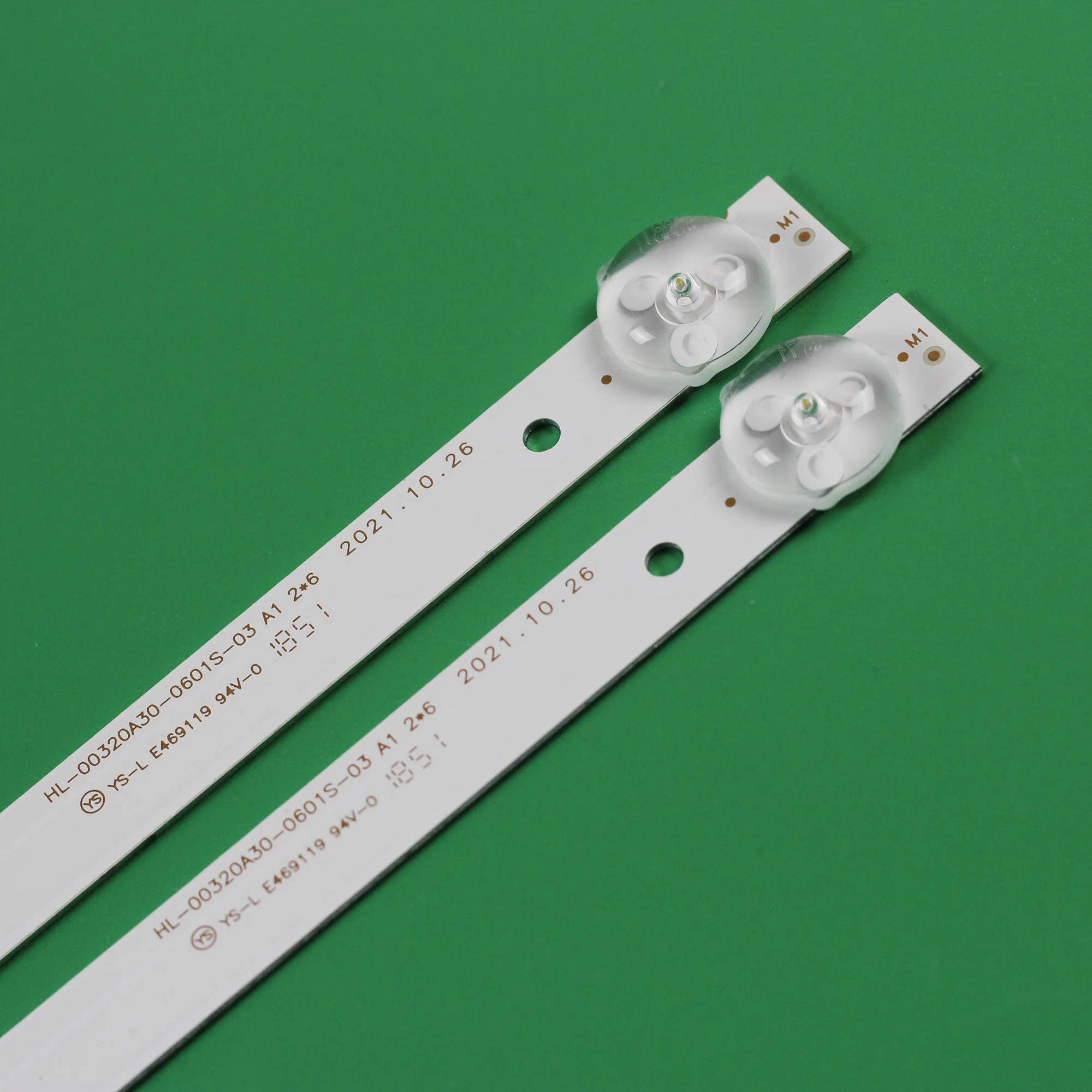 575MM 2PCS LED Strips SJ.CX.D3200601-3030HS-M for 32 TV RCA RTV32Z2SM BBK 32LEM-1027/TS2C DJTV321 H32D7000E HTV-LED32HD101T2