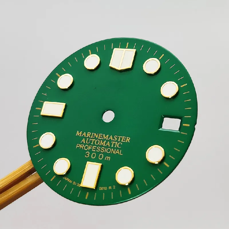 Modified dial black green gold nails C3 luminous watch accessories Yuanzu  abalone turtle SKX007 watch 28.5mm NH35A/36 movement