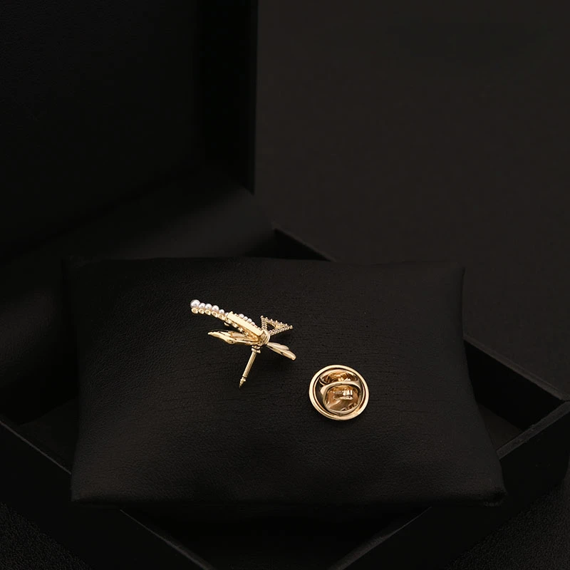 High-End Bowknot Small Brooch Women's Accessories Exquisite All-Match Suit Jacket Neckline Pins Fixing Buckle Pearl Jewelry 6015