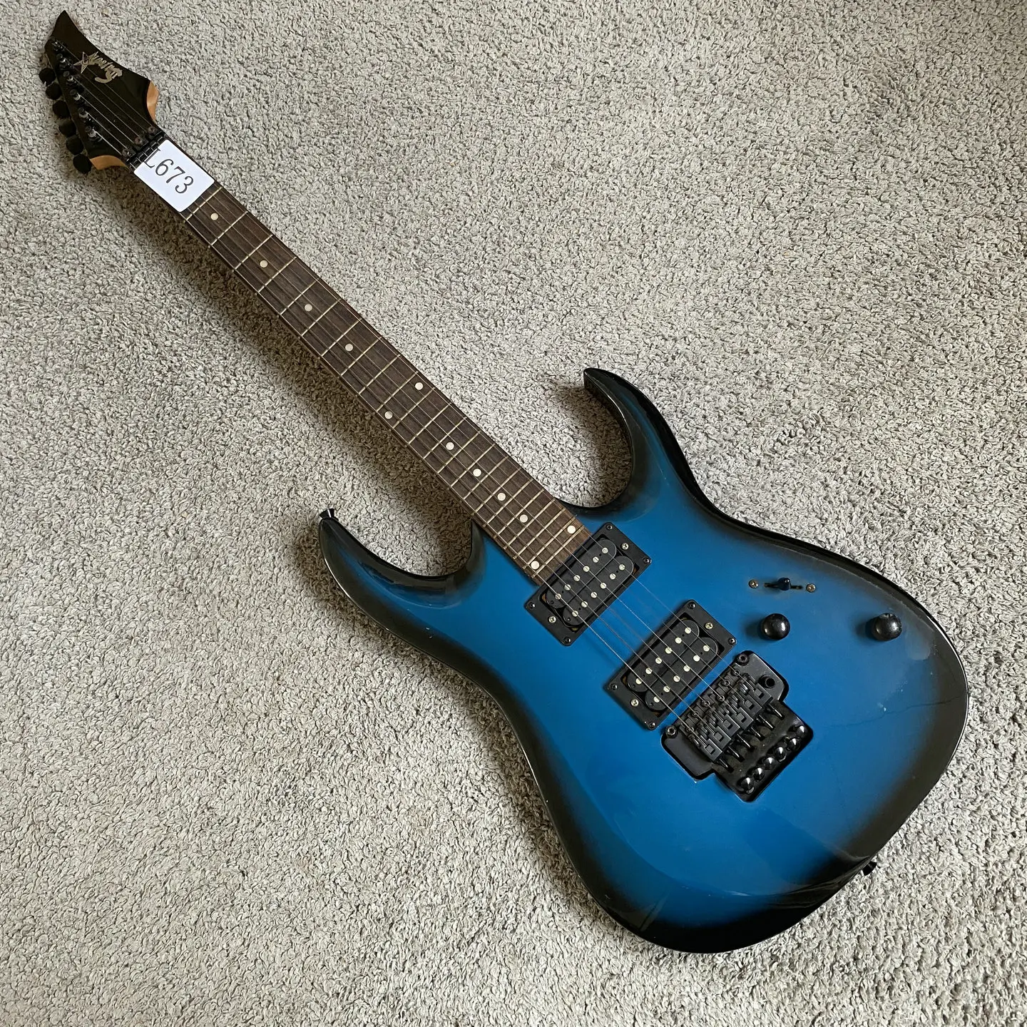 Фото Электрогитара L673 Watson, 24 лада, с двойным тремоло Floyd Rose, корейского производства, с логотипом Block, для начинающих, в наличии №1