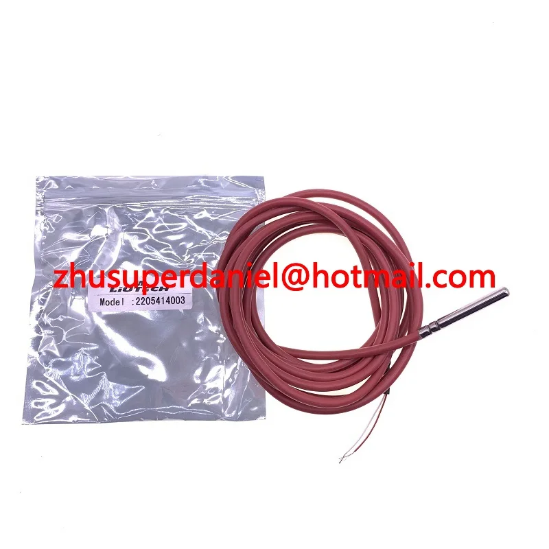 

4pcs/lot 2205414003 Liutech temperature sensor temp transducer transmitter with cable