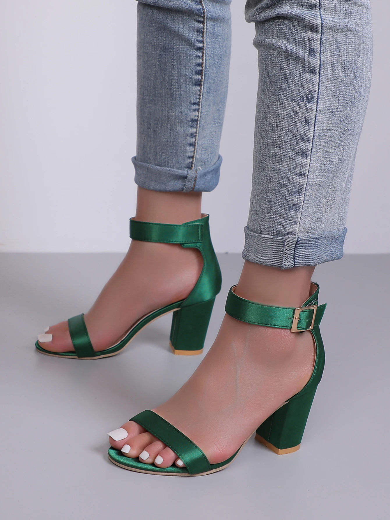

High Quality Peep Toe Women Square High Heels Sandals Ankle Strap Pumps Woman High Heel shoes