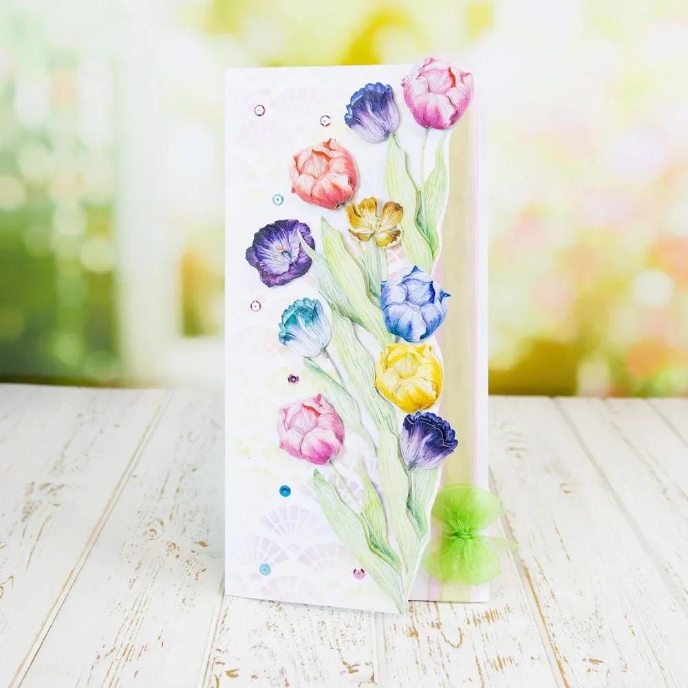 Край тюльпана цветок месяца тюльпан сборка букета поверх металлических штампов