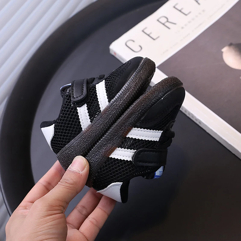 Туфли детские дышащие на возраст 1-2 года