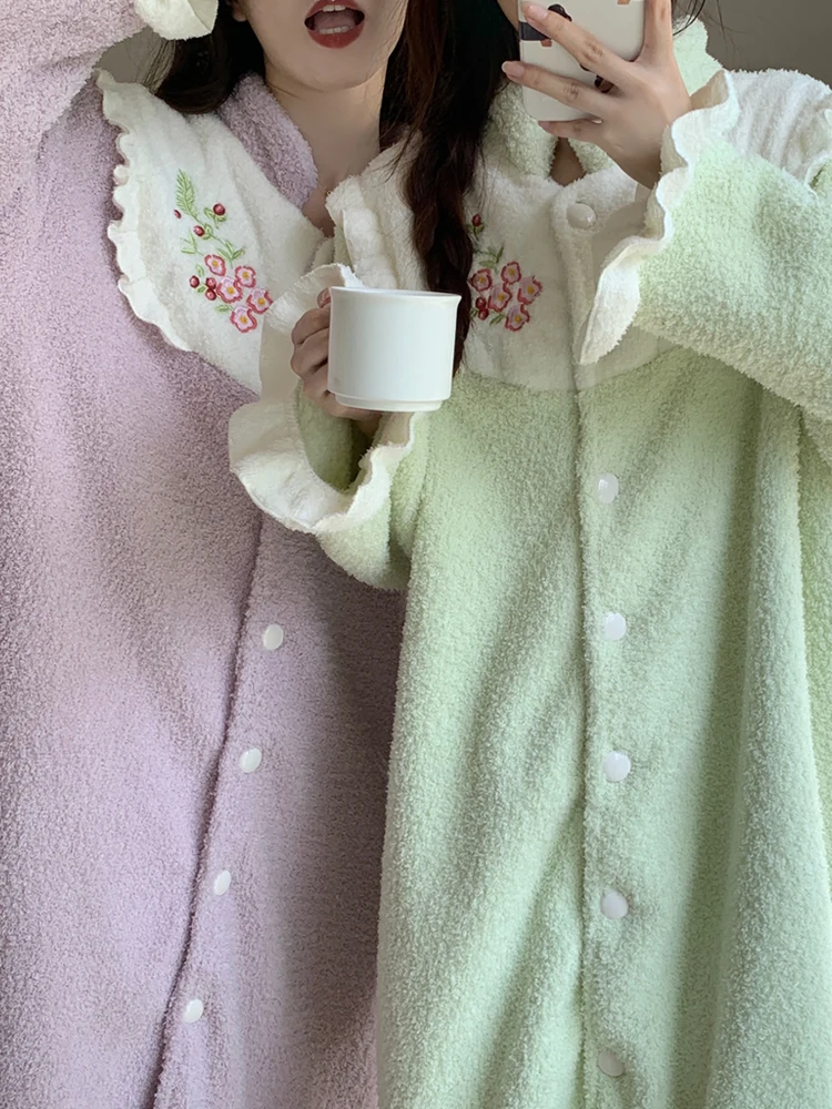 Полубархатная ночная рубашка осенне-зимняя женская кардиган коралловая