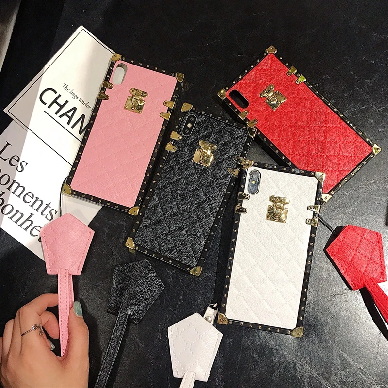 

2022 NEW Luxury Brand Design Embossed letters Phone Case For iPhone 13 12 11 Pro Max Mini XR XS MAX 8 X 7 TPU Silica Back Cover