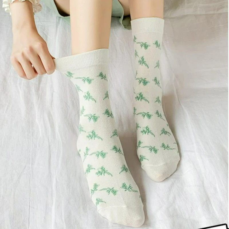 1 pair New  Dot Print Women's Socks College Style sweet Cute Long Socks for Women  Streetwear forest style
