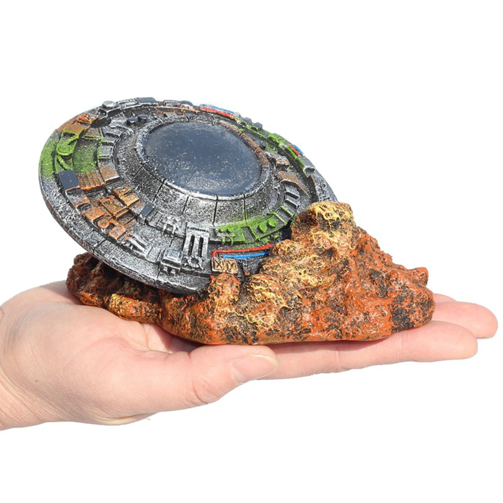 

UFO Statue Landscaping Fish Tank Decoration Aquarium Ornament Barrel Shelter Background Crafts Accessories 1pc