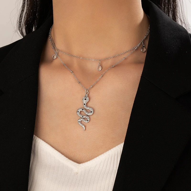 

Ожерелье Docona в стиле бохо в виде змеи для женщин, очаровательное многослойное ожерелье с кисточкой и геометрическим рисунком, украшение для...