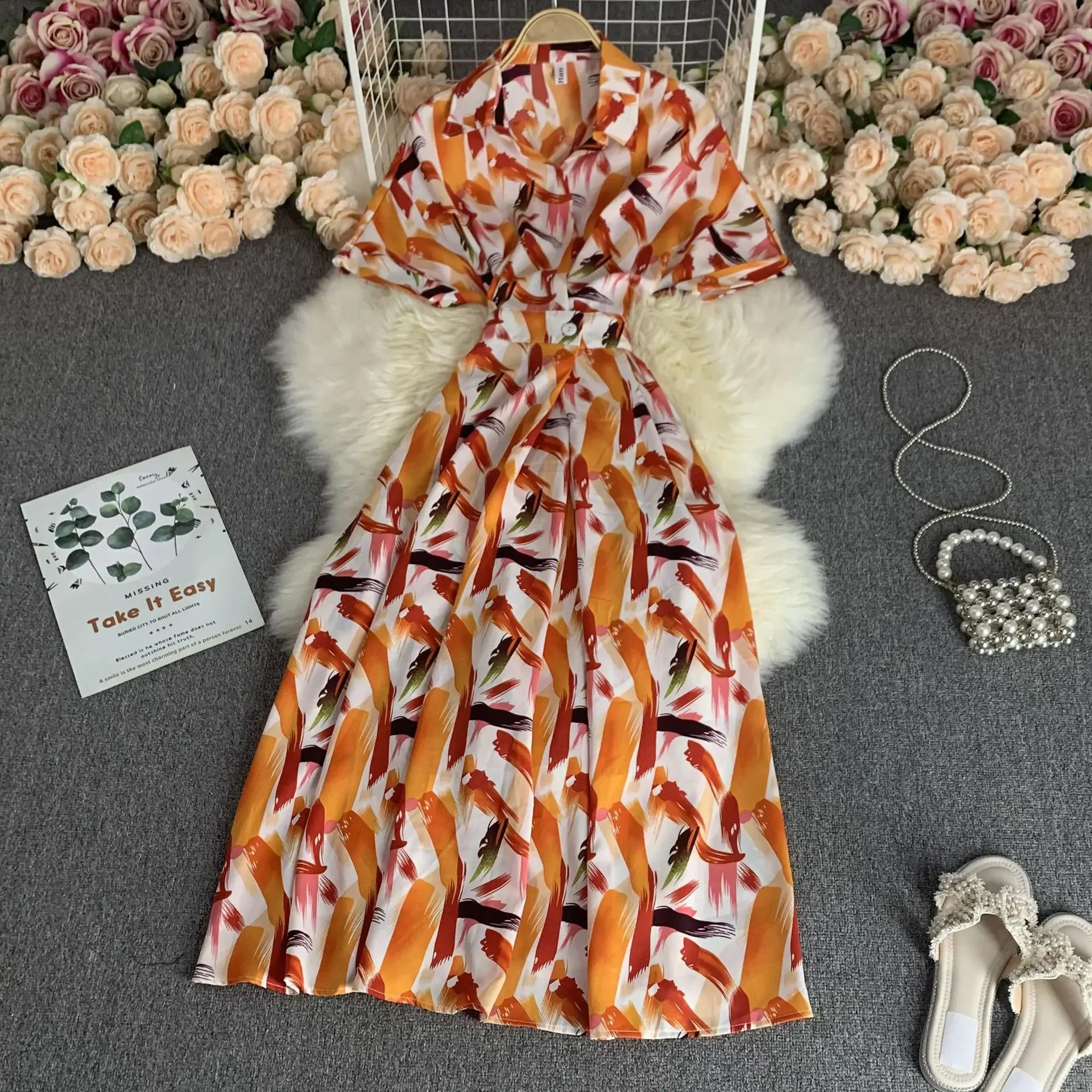 Новинка женское платье во французском стиле с коротким рукавом нишевое