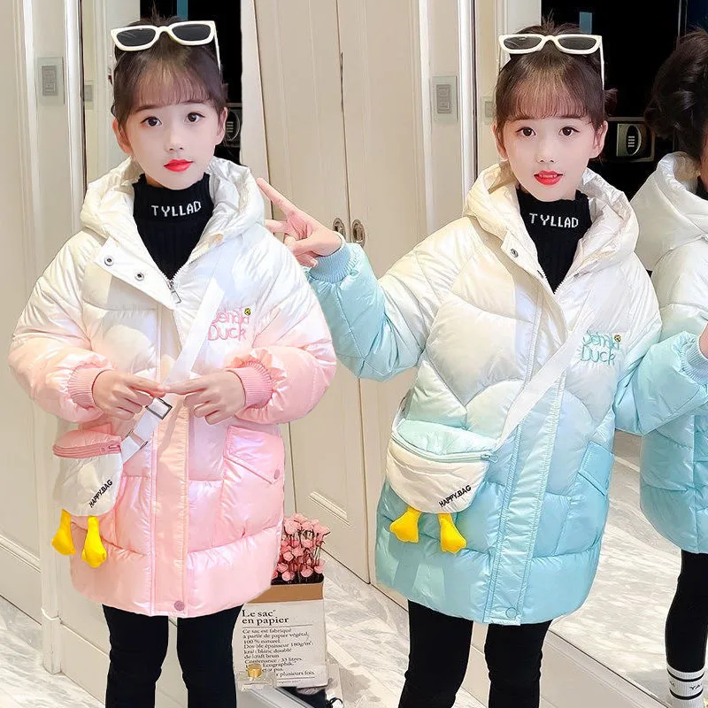 

2022 New Winter Thicken Keep Warm Girls Jacket Fashion Contrasting Colors Hooded Windbreaker Coat Give Away Backpack For 4-12Y