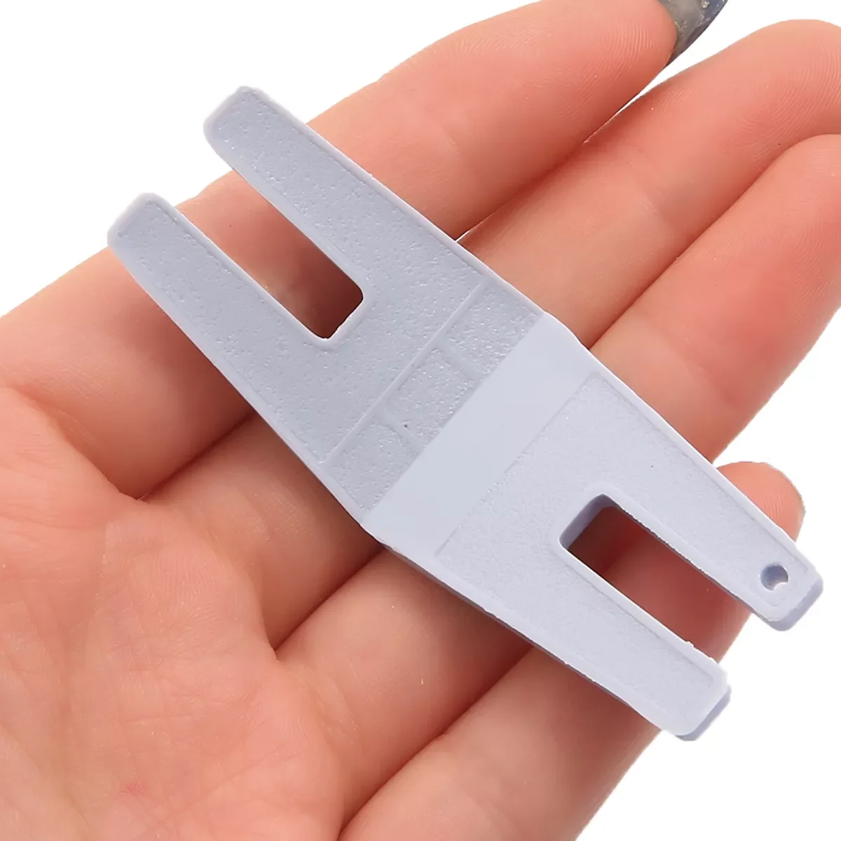 

Sewing Tool Clearance Plate Button Reed Presser Foot Hump Jumper for Viking Brother Singer Sewing Machines Accessories