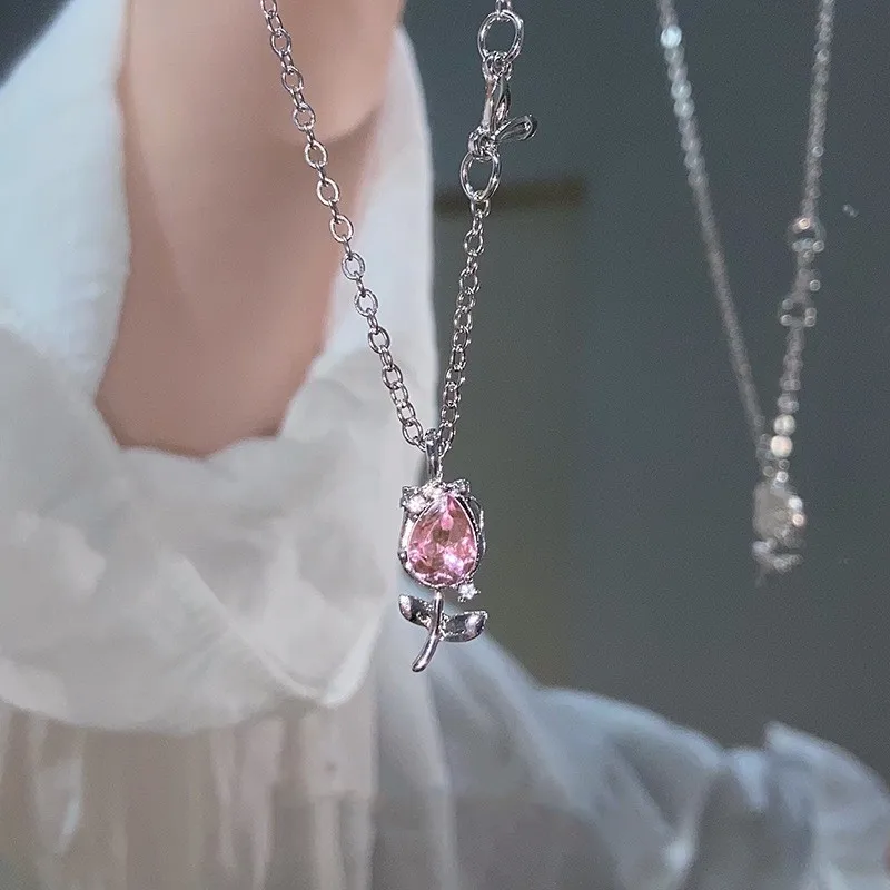 

Pink Crystal Zircon Tassel Clavicle Chain Choker Exquisite Tulip Pendant Necklace For Women Party Wedding Jewelry Gifts