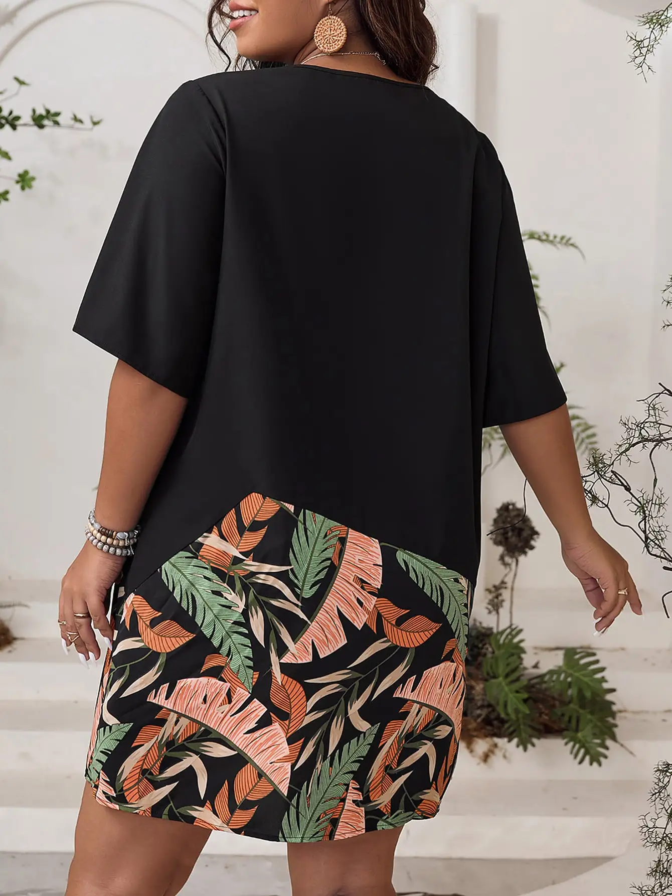 Рисунок 2 - Женское свободное платье из полиэстера