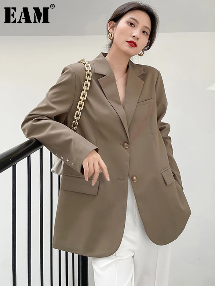 

[EAM] Women Khaki Casual Big Size Blazer New Lapel Long Sleeve Loose Fit Jacket Fashion Tide Spring Autumn 2023 1DE2203