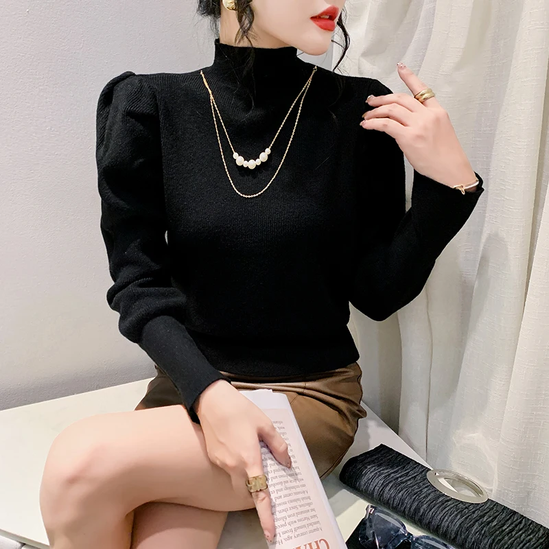 Свитер женский трикотажный с длинными рукавами-фонариками и высоким воротником