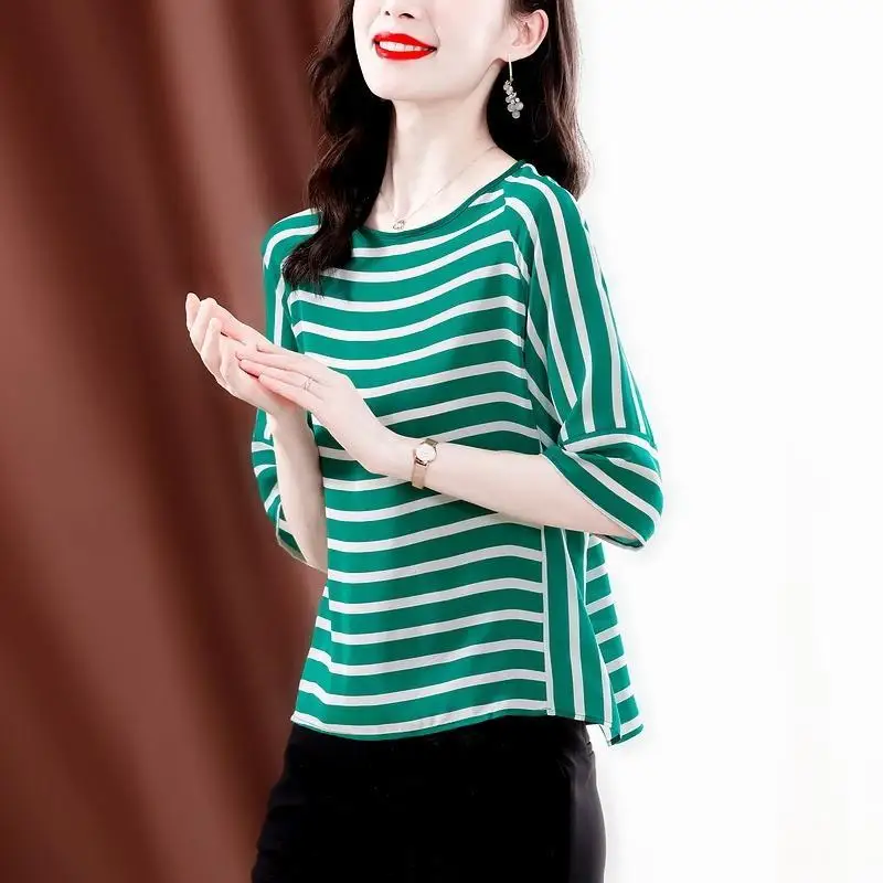

Ladies New Fashion Striped Simulated Silk Shirt Women 2022 Summer New Short Sleeve Round Neck Shirt Top Casual Female