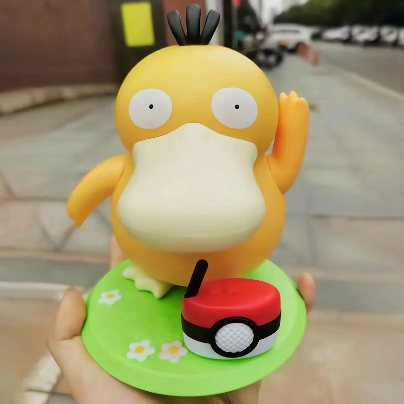 

Anime Electric Duck Toys Musical Dancing Little Yellow Duck Toy DIY Kids Day Gift Music Box Swinging Duck Puzzle Toy For Kids