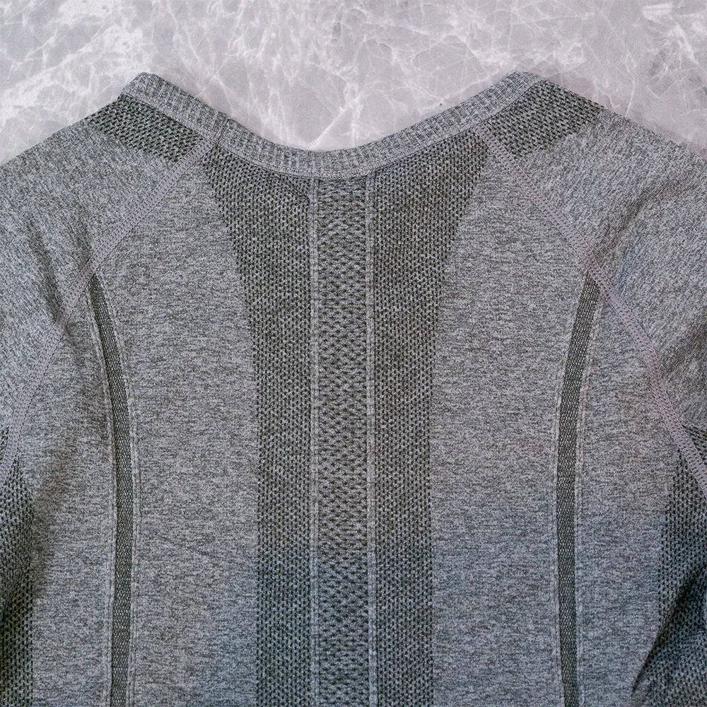 1.0 Knitted Sports Vest Yoga Long Sleeves Swiftly Tech Gym Wear Long Sleeve Tight Yoga Breathable Casual Outdoor T-Shorts