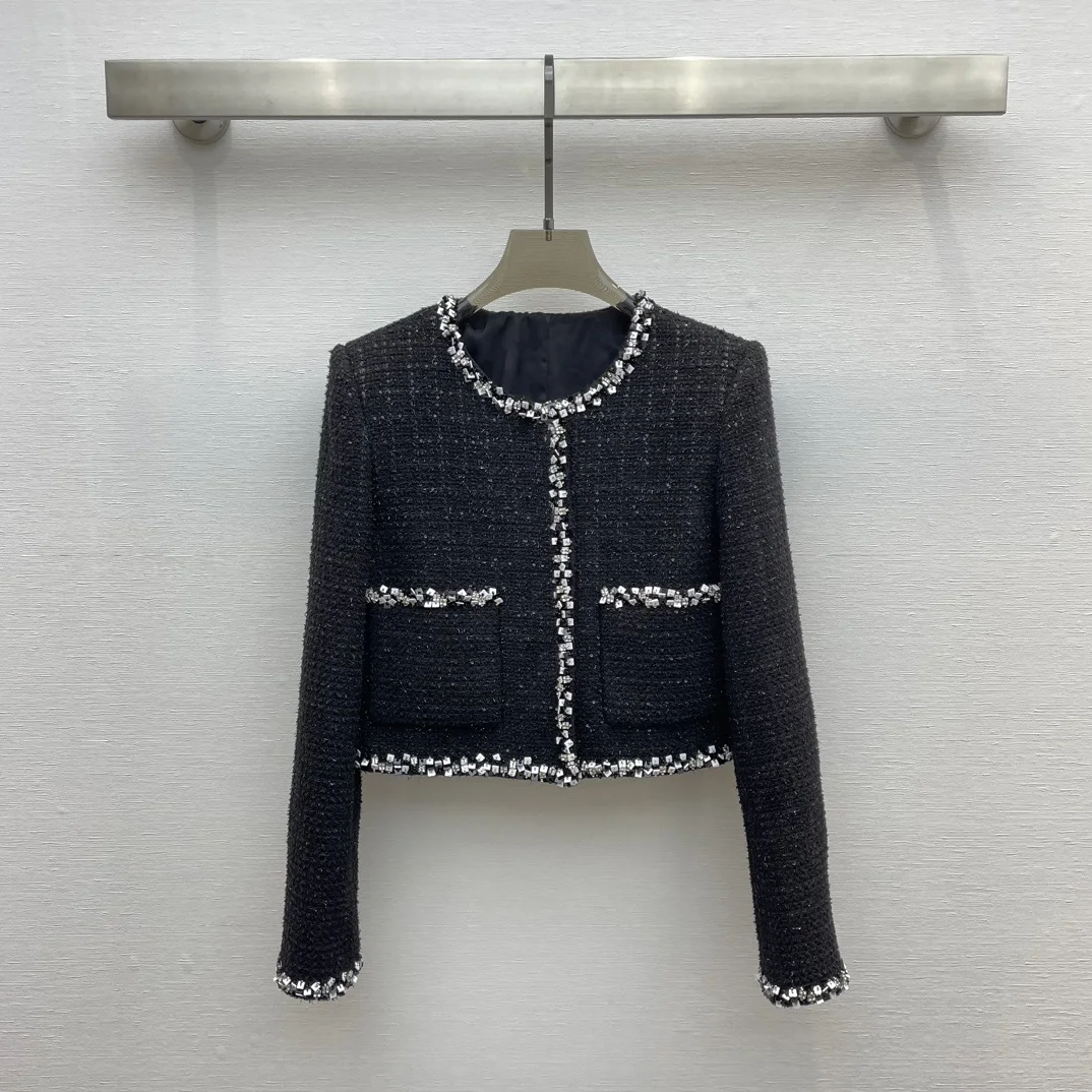 

Новинка 2023The классическое пальто в форме коробки двойная сумка вырезанная версия стиля социалита темпераментная ветронепроницаемая элегантная