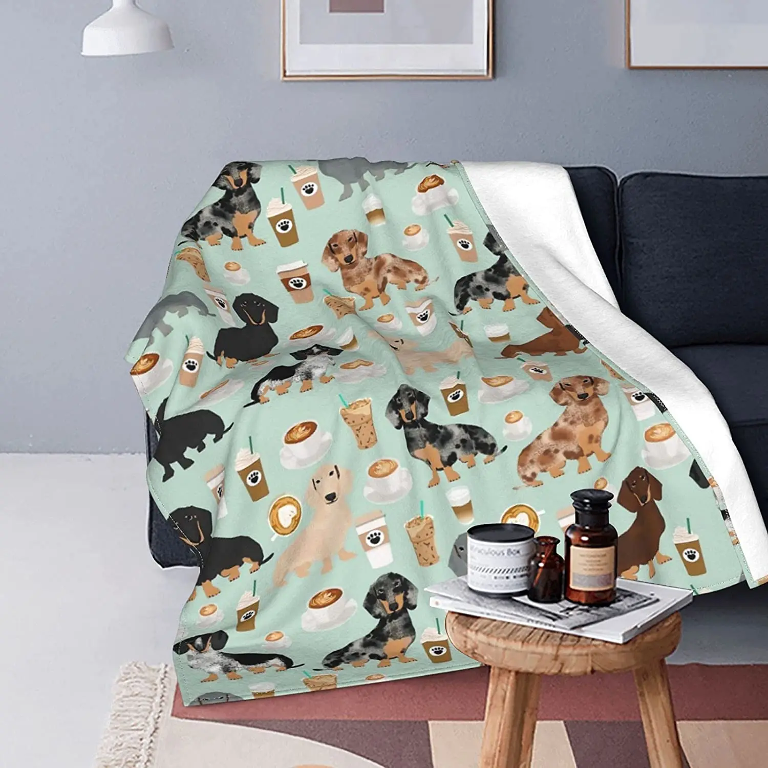 

Cute Colored Coffee Dachshund Fleece Throw Blanket for Couch Sofa Bed Throw Soft Fuzzy Plush Blanket Luxury Flannel Lap Blanket